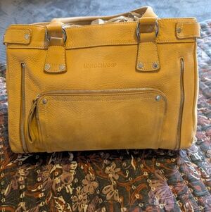 Longchamp tan leather bag purse with zipper detail